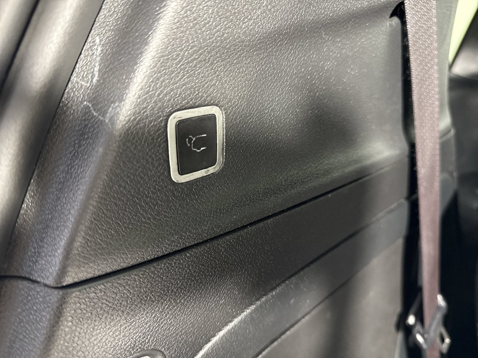 2024 Chrysler Pacifica Hybrid Select S Appearance