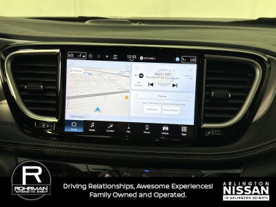2024 Chrysler Pacifica Hybrid Select S Appearance