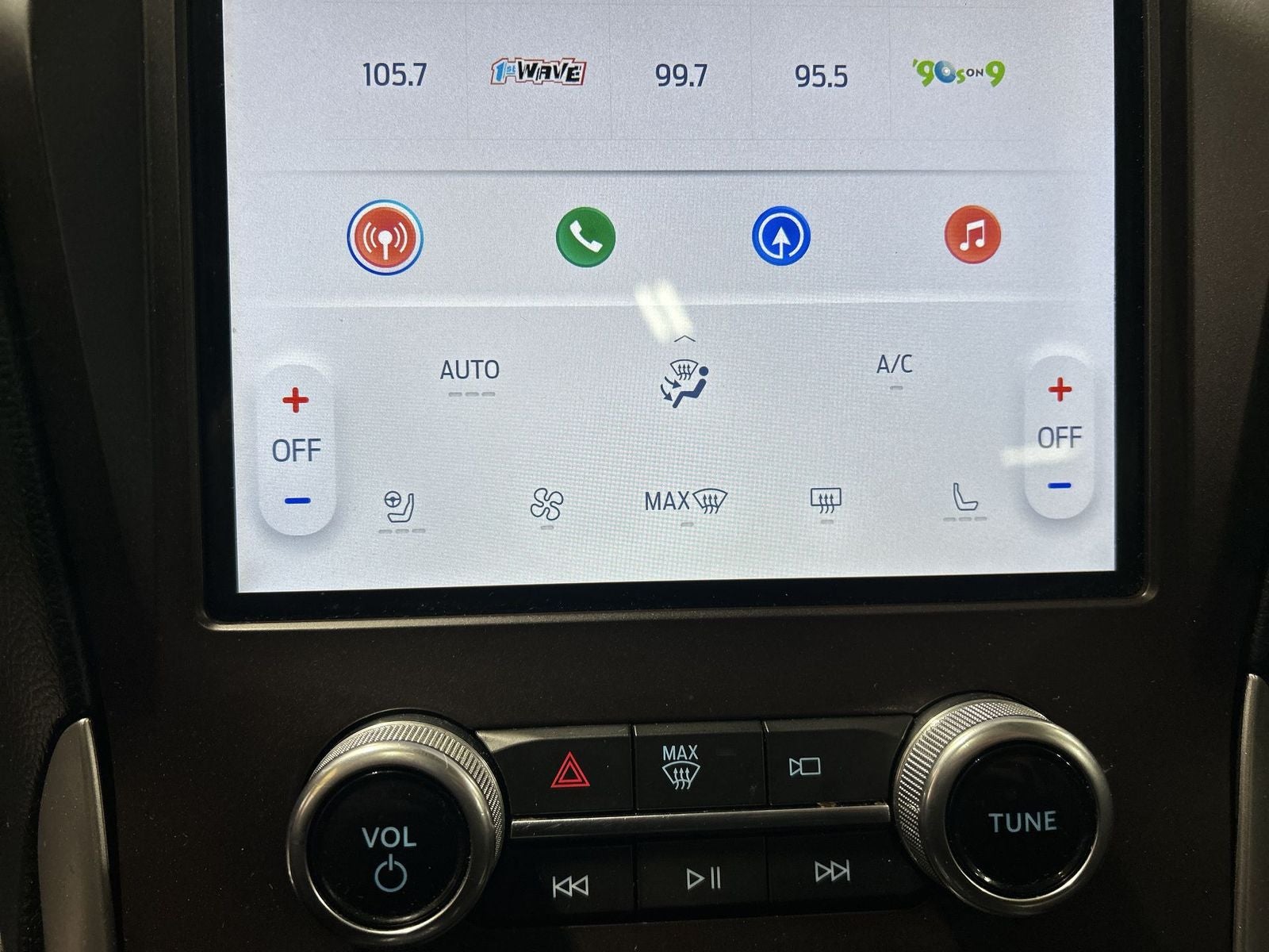 2021 Ford Edge ST Line