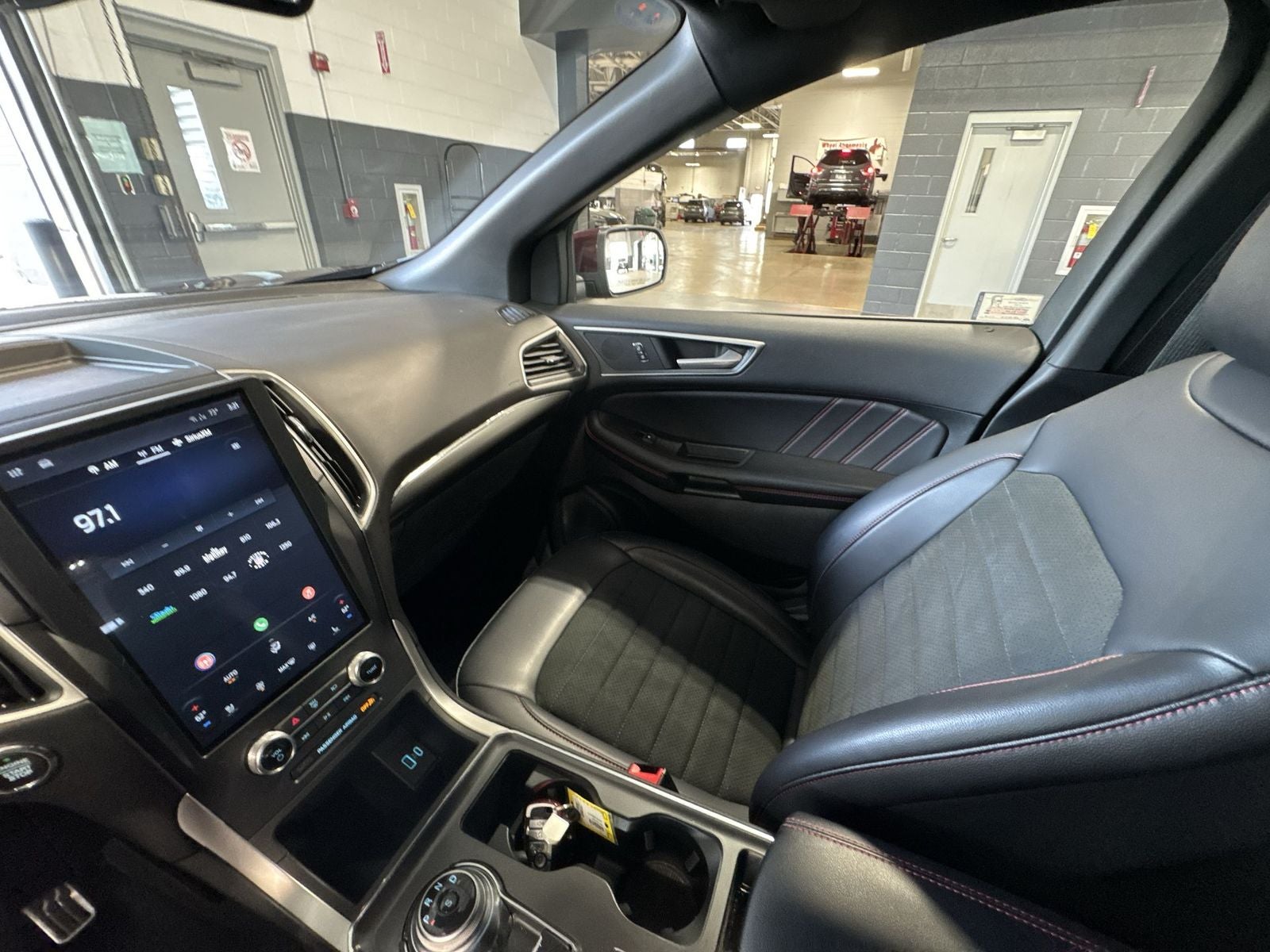 2024 Ford Edge ST Line