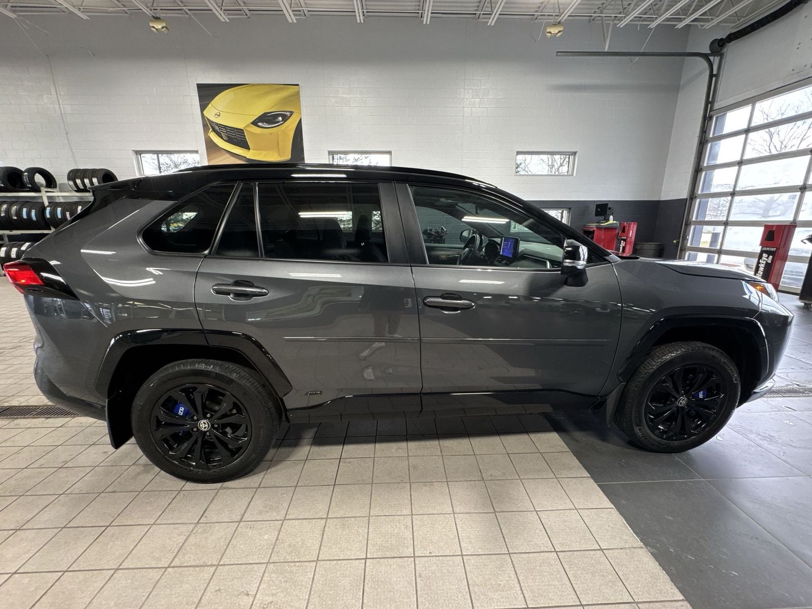 2024 Toyota RAV4 Hybrid XSE