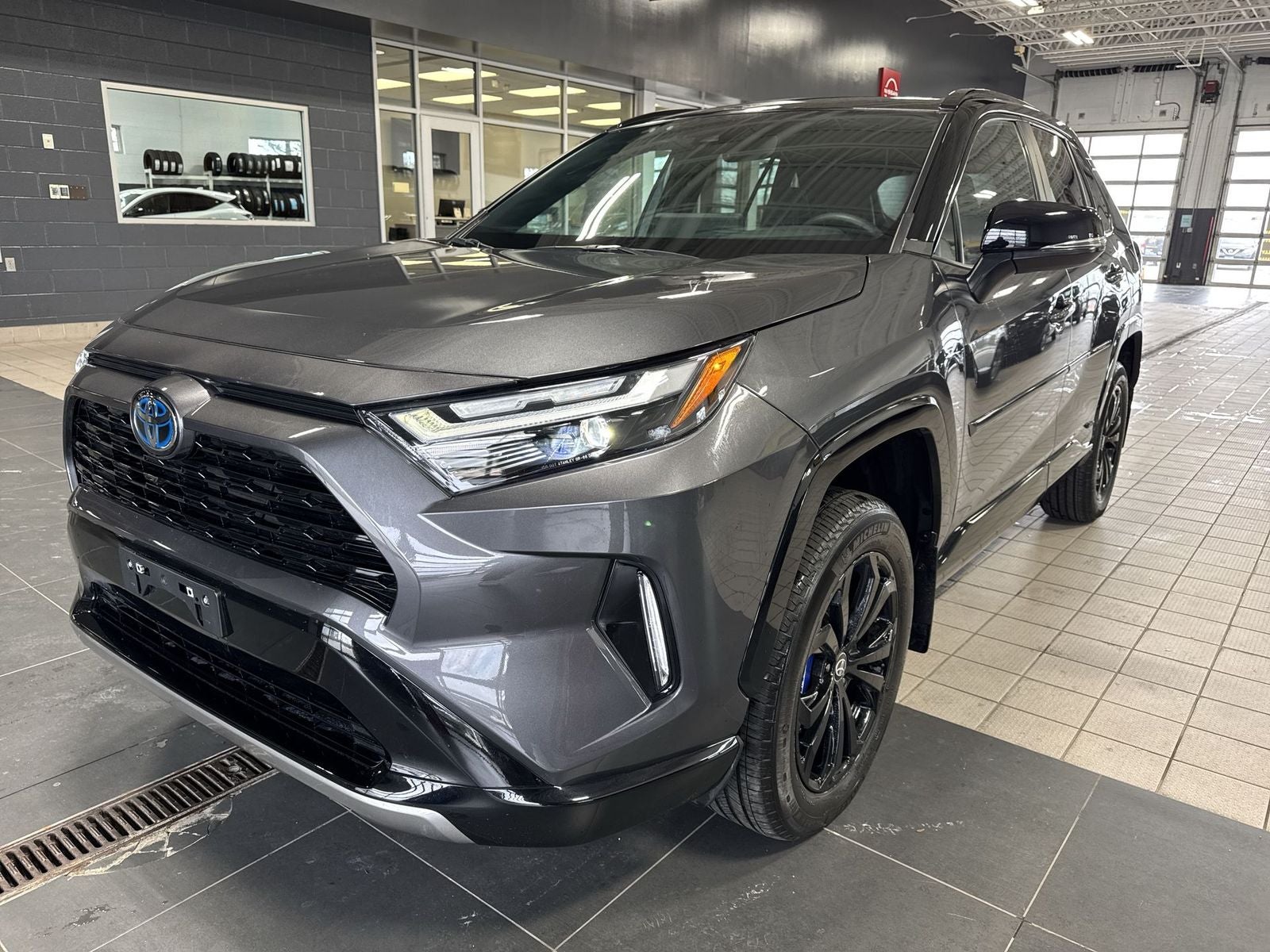 2024 Toyota RAV4 Hybrid XSE