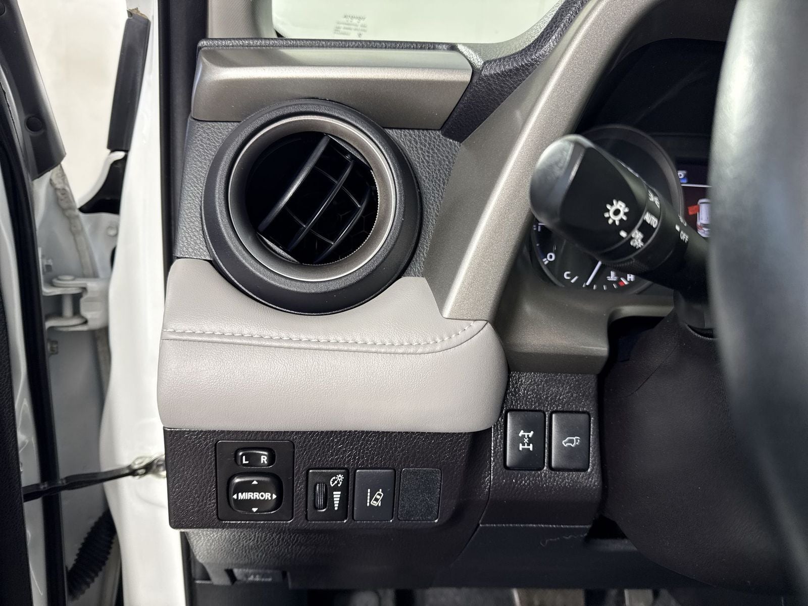 2018 Toyota RAV4 XLE AWD