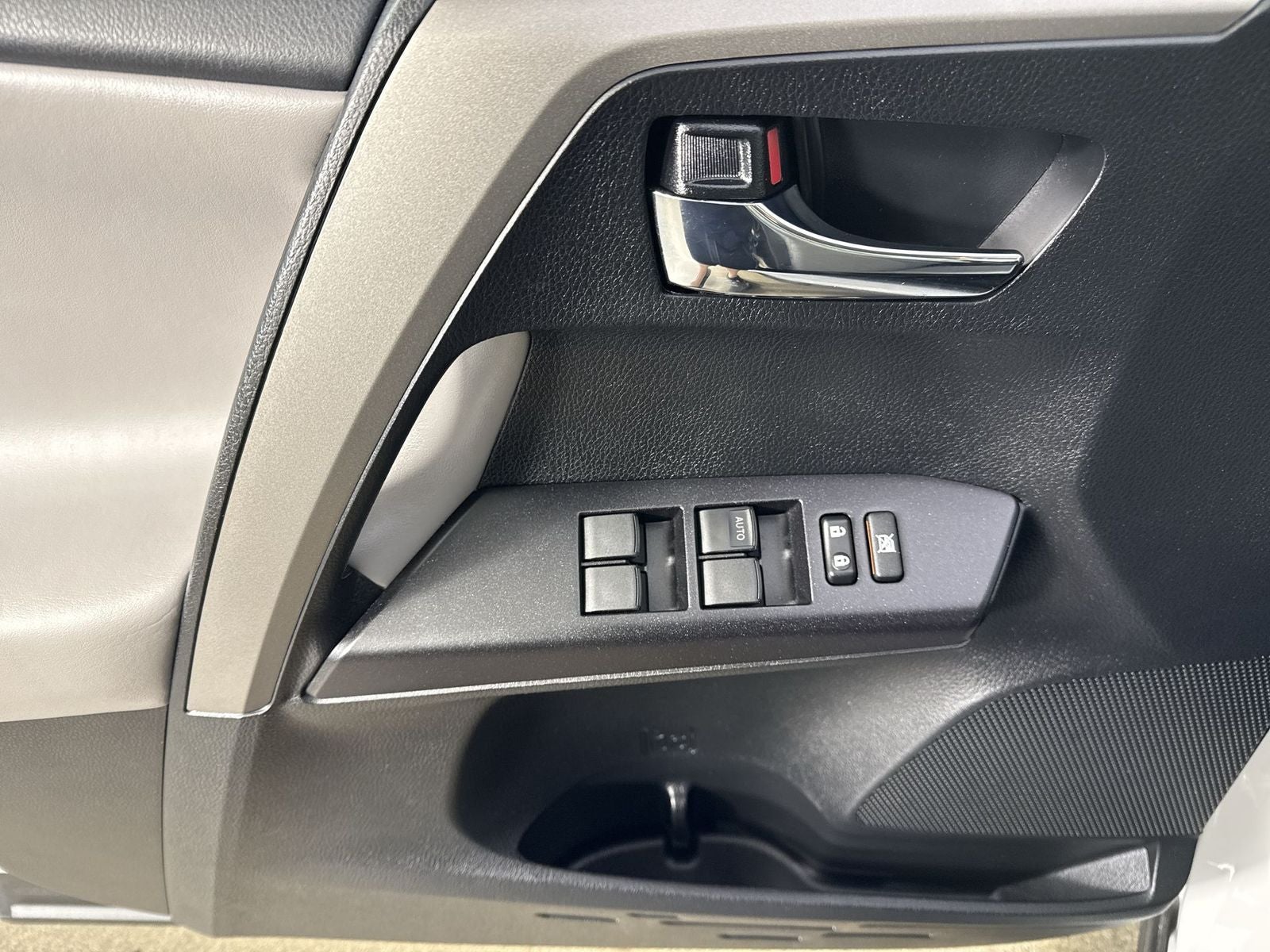 2018 Toyota RAV4 XLE AWD