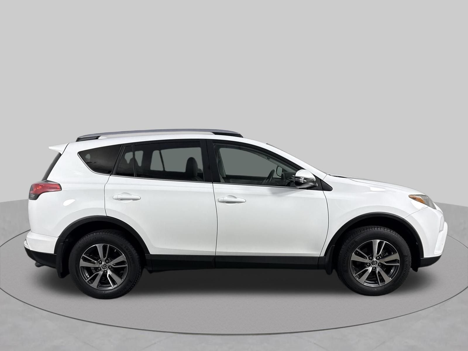2018 Toyota RAV4 XLE AWD