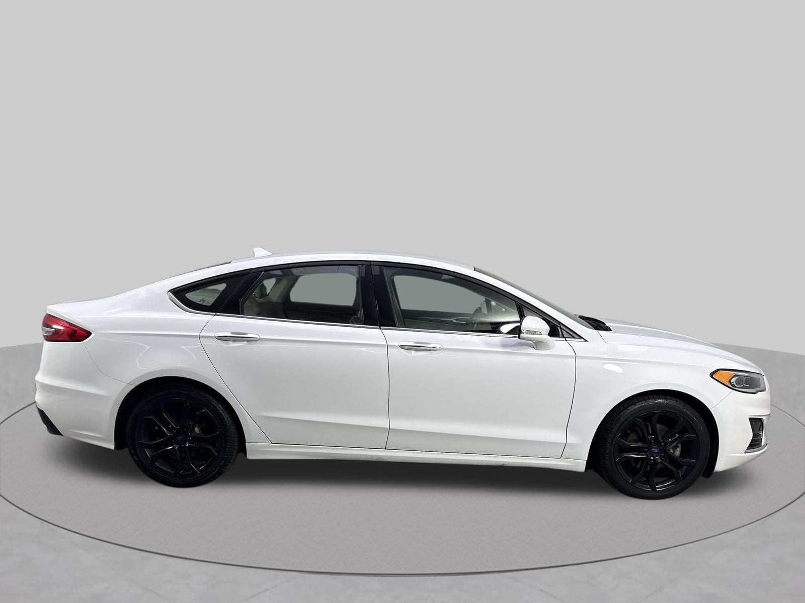 2020 Ford Fusion SEL