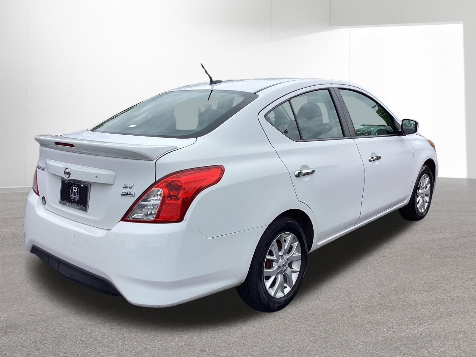 2018 Nissan Versa 1.6 S Plus