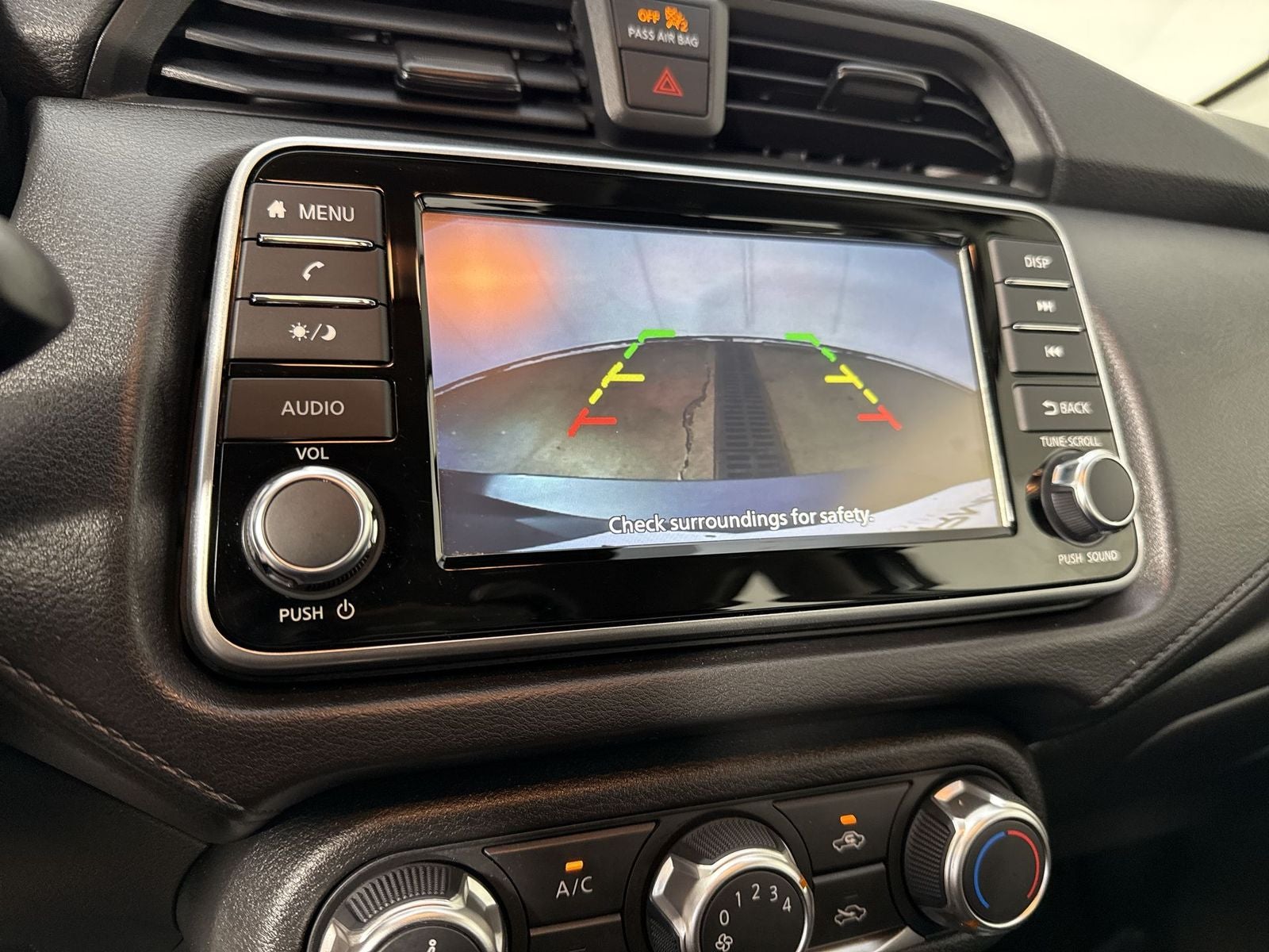 2025 Nissan Versa 1.6 S