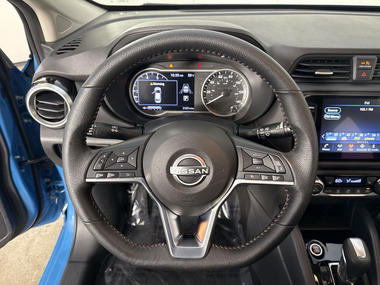 2025 Nissan Versa 1.6 SR