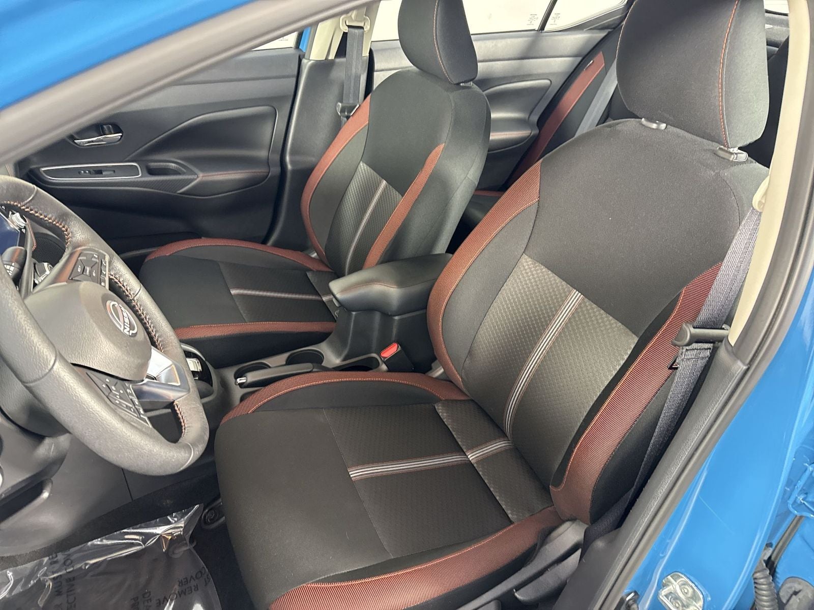 2025 Nissan Versa 1.6 SR