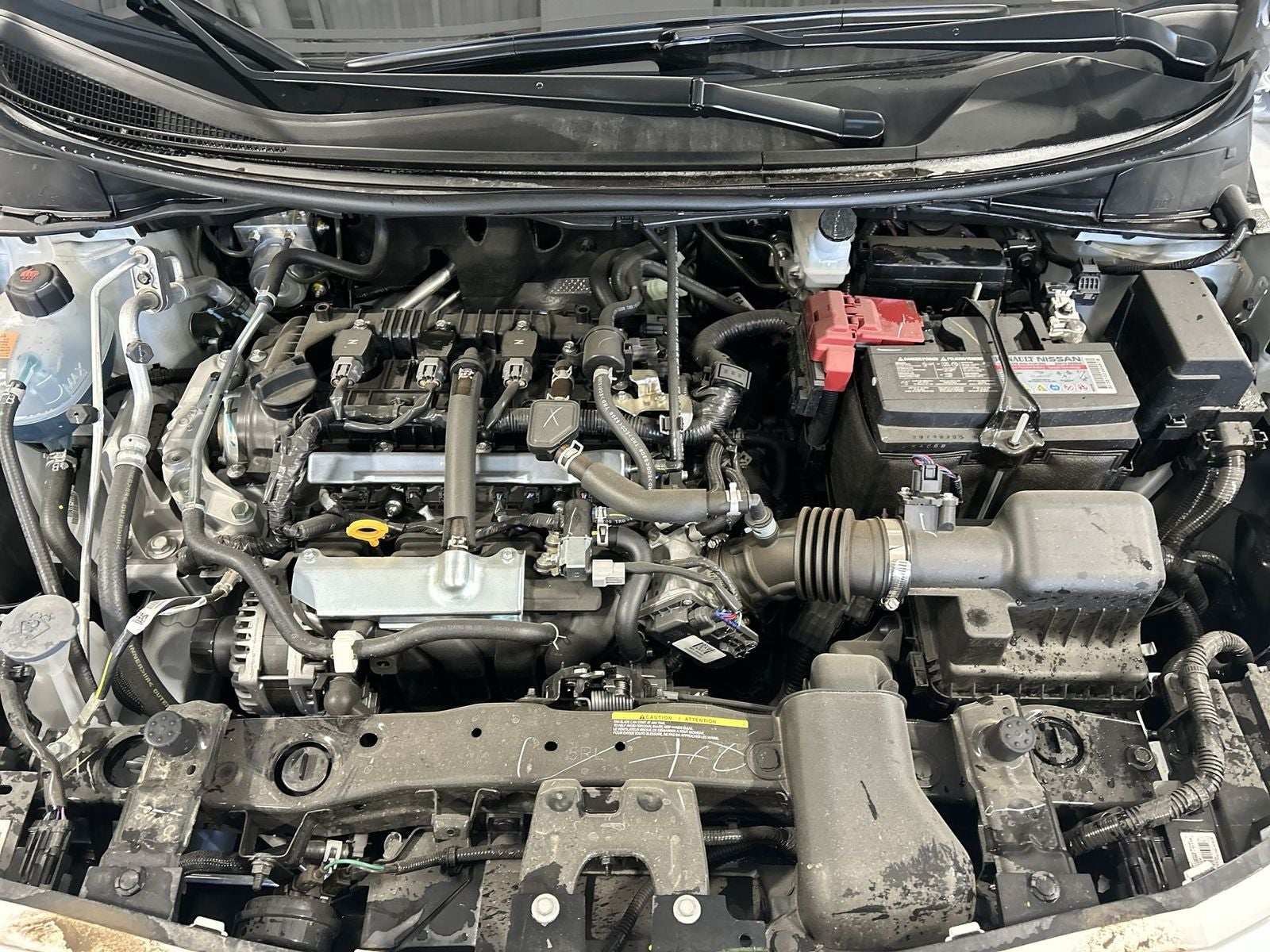 2025 Nissan Versa 1.6 SR