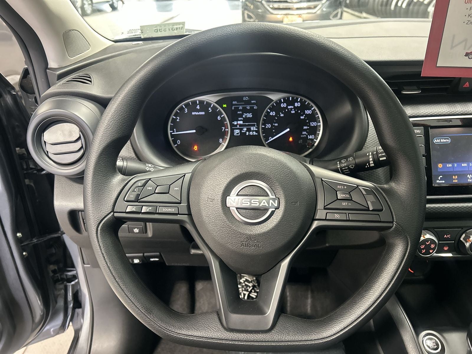 2025 Nissan Kicks Play S