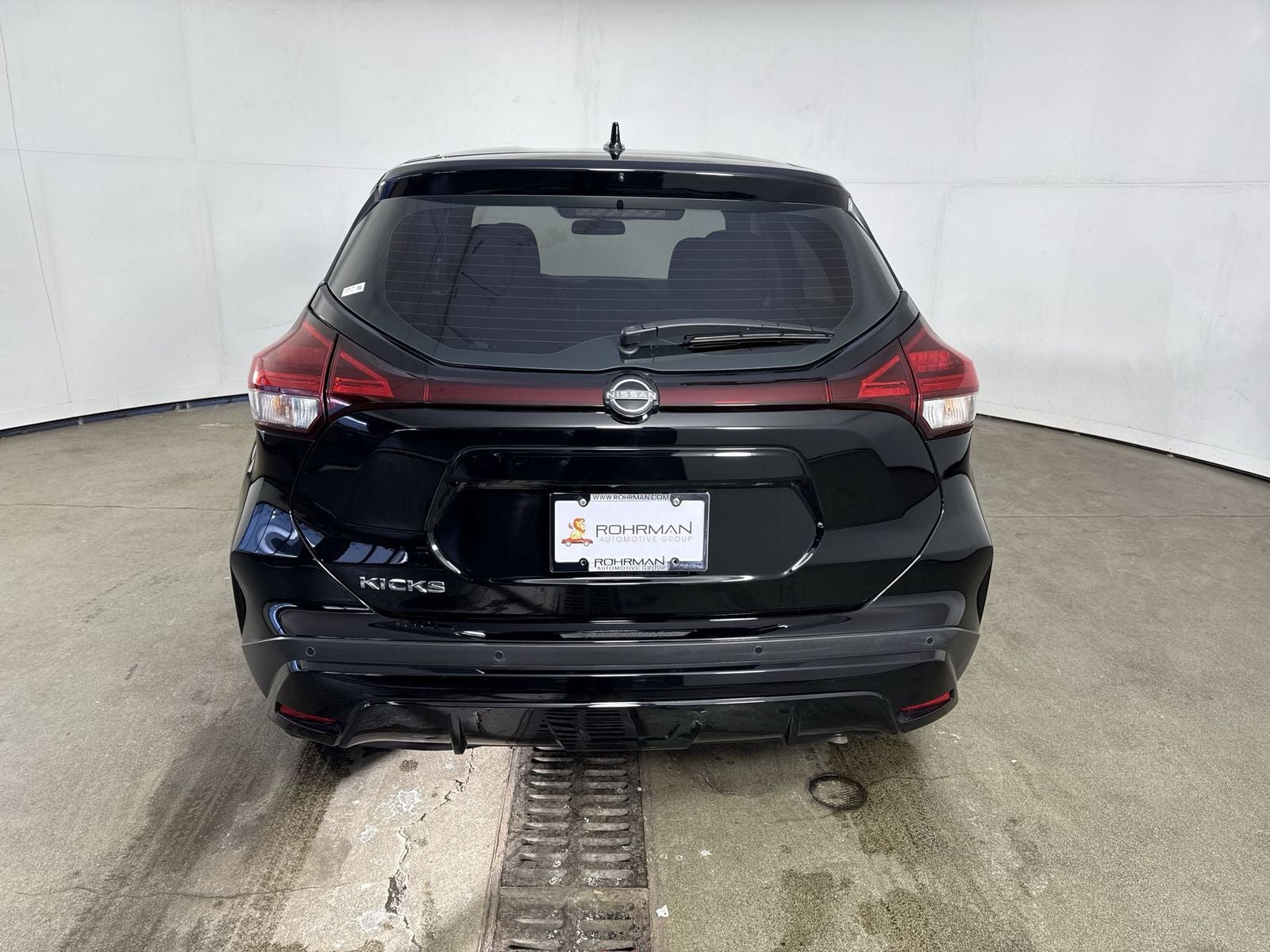 2025 Nissan Kicks Play S
