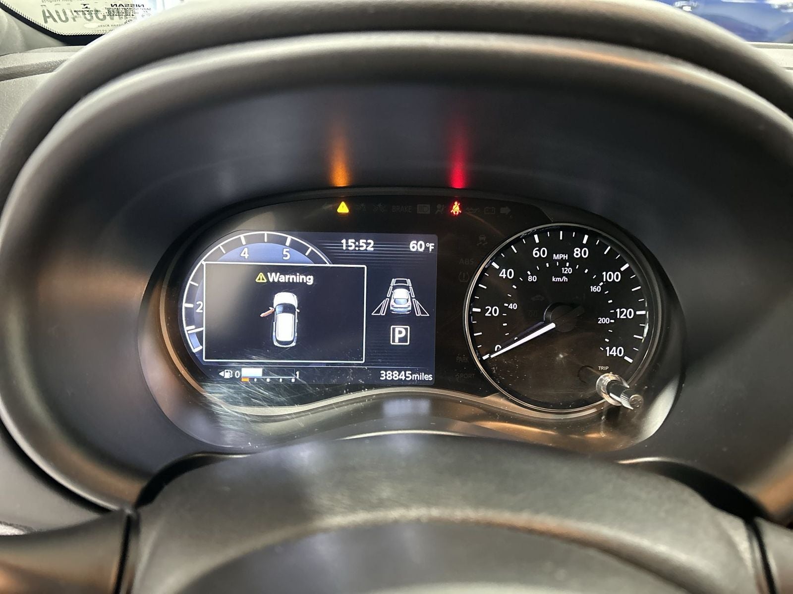 2022 Nissan Kicks SR