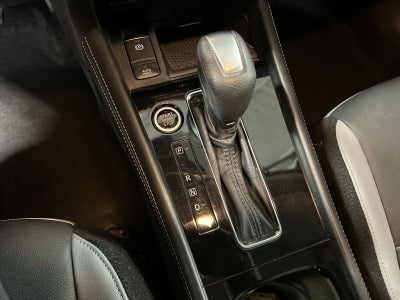 2022 Nissan Kicks SR