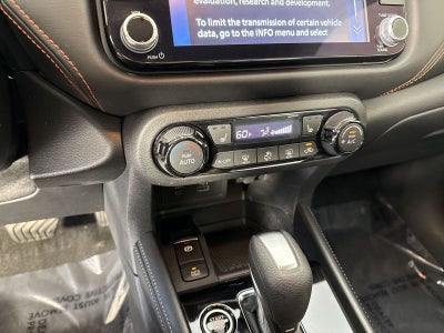 2024 Nissan Kicks SR