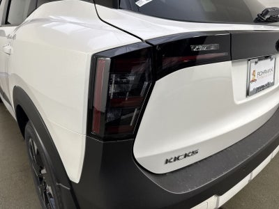 2025 Nissan Kicks SV