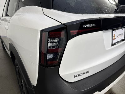2025 Nissan Kicks SV