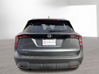 2025 Nissan Kicks SV