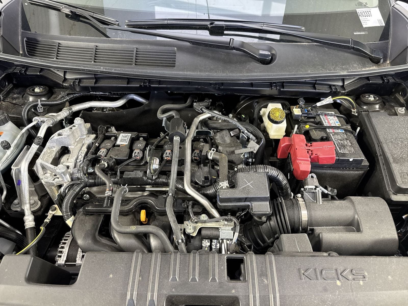 2025 Nissan Kicks SV