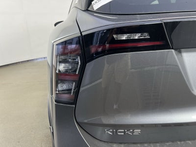 2025 Nissan Kicks SV