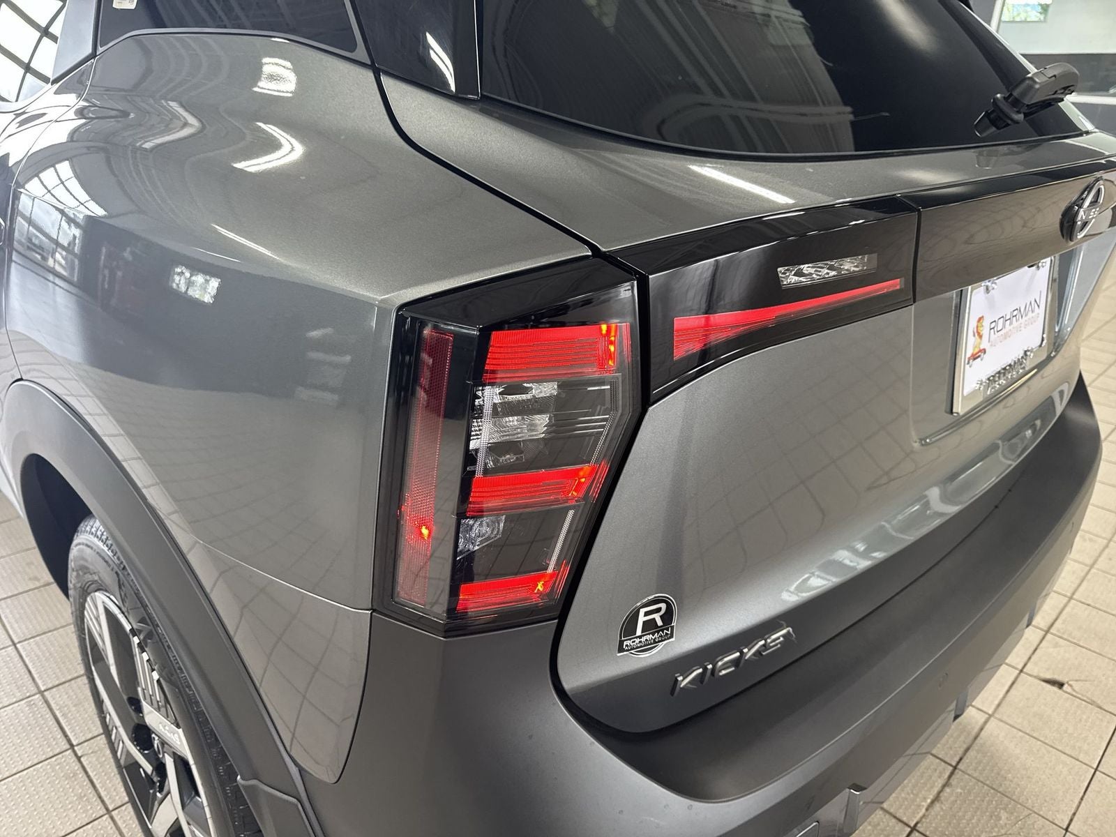 2026 Nissan Kicks SV