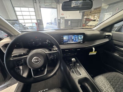 2026 Nissan Kicks SV