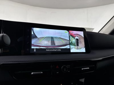 2026 Nissan Kicks SR AWD