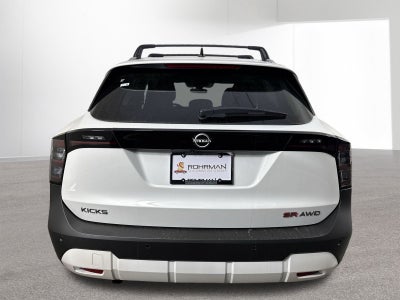 2026 Nissan Kicks SR
