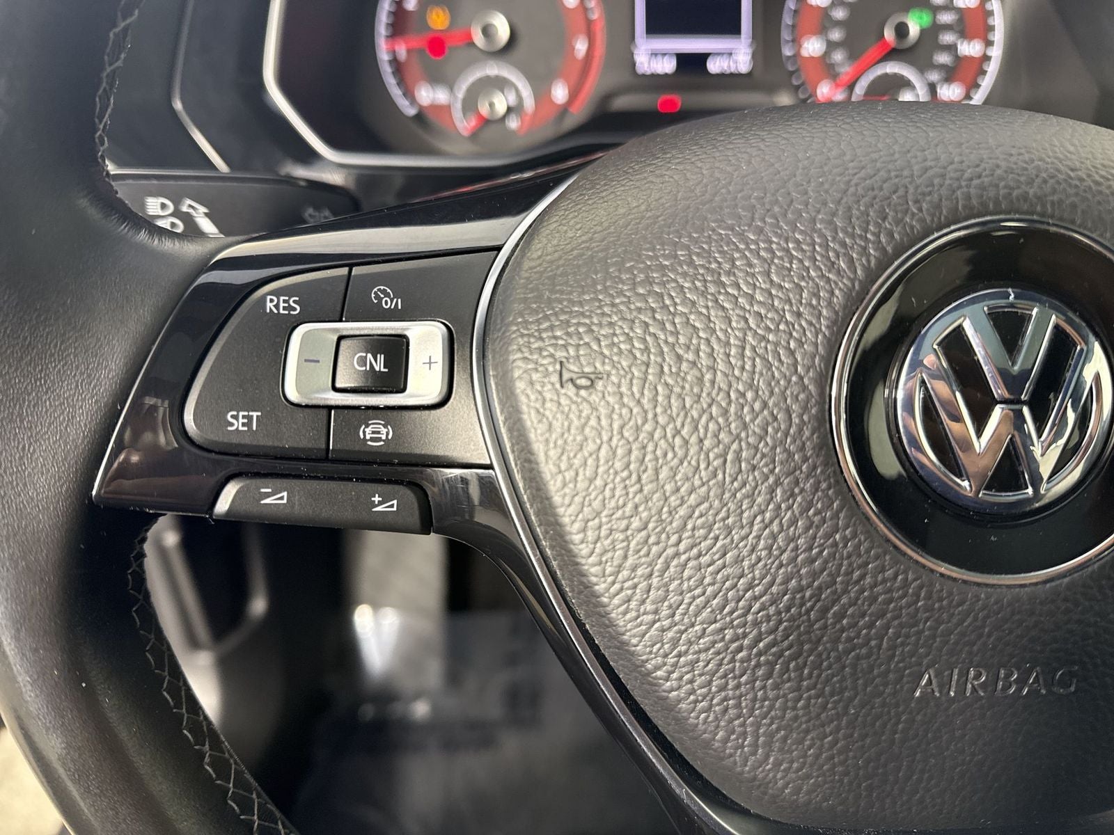 2019 Volkswagen Jetta R-Line