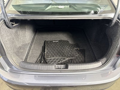 2019 Volkswagen Jetta R-Line