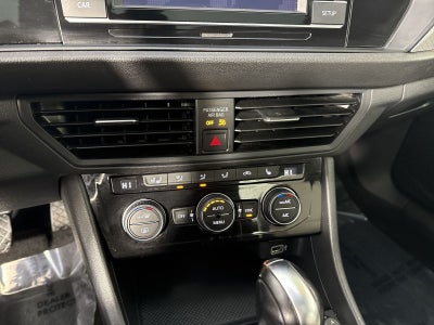 2019 Volkswagen Jetta R-Line