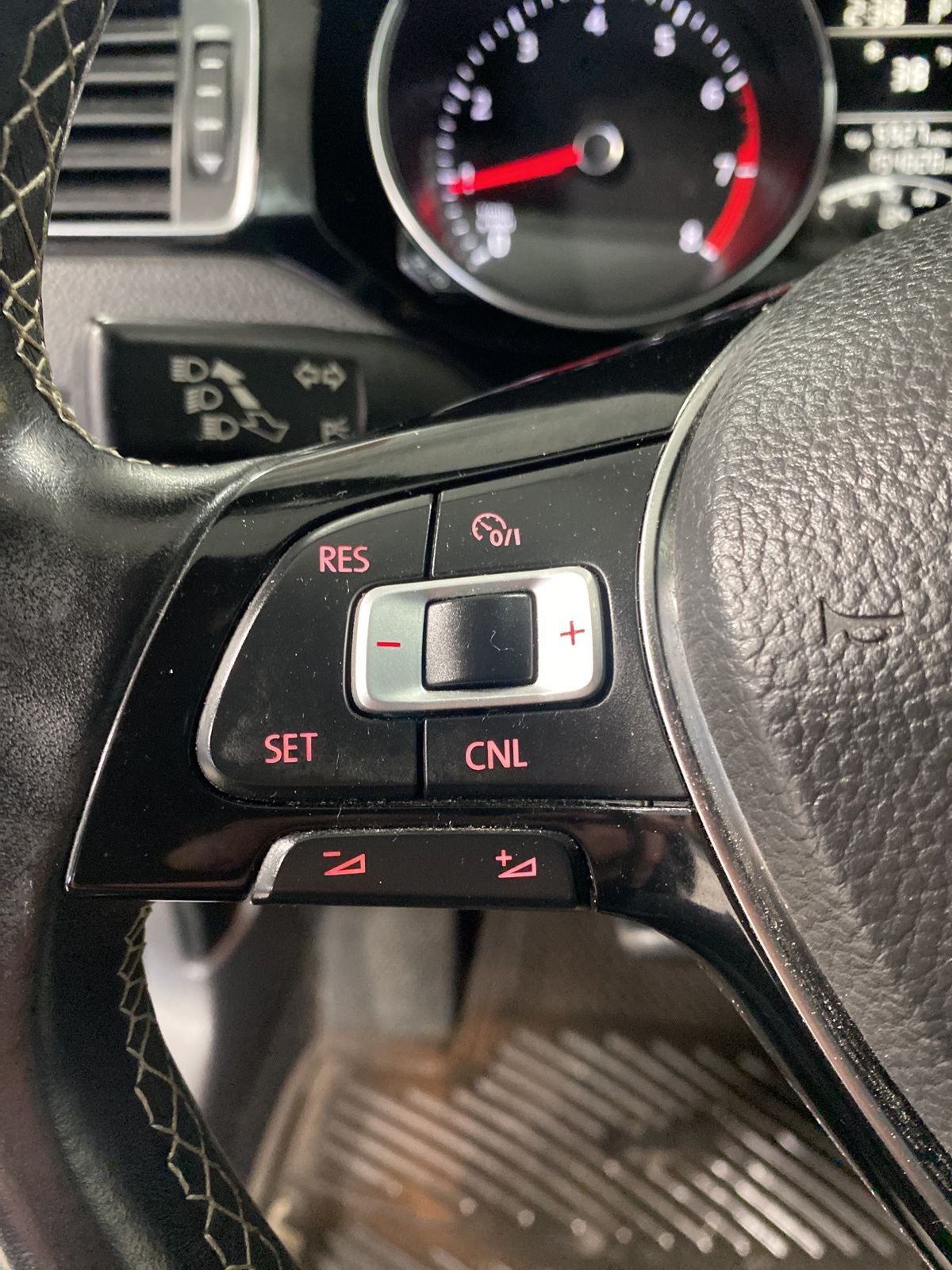 2015 Volkswagen Jetta 1.8T SEL