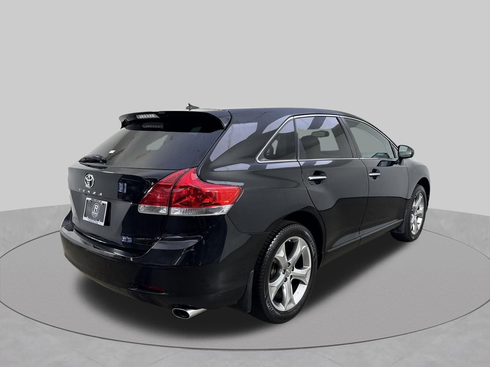 2011 Toyota Venza Base
