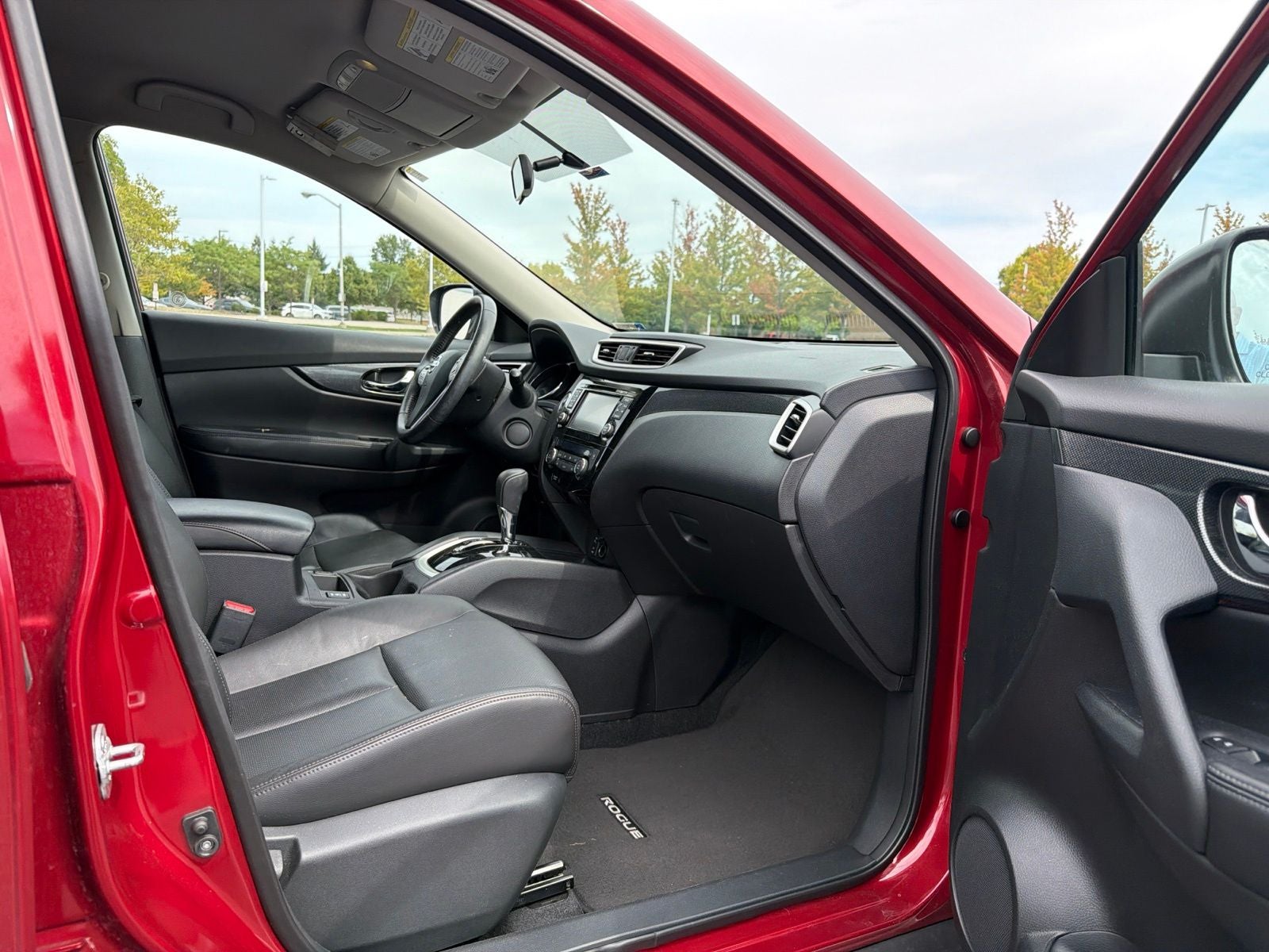 2015 Nissan Rogue SL