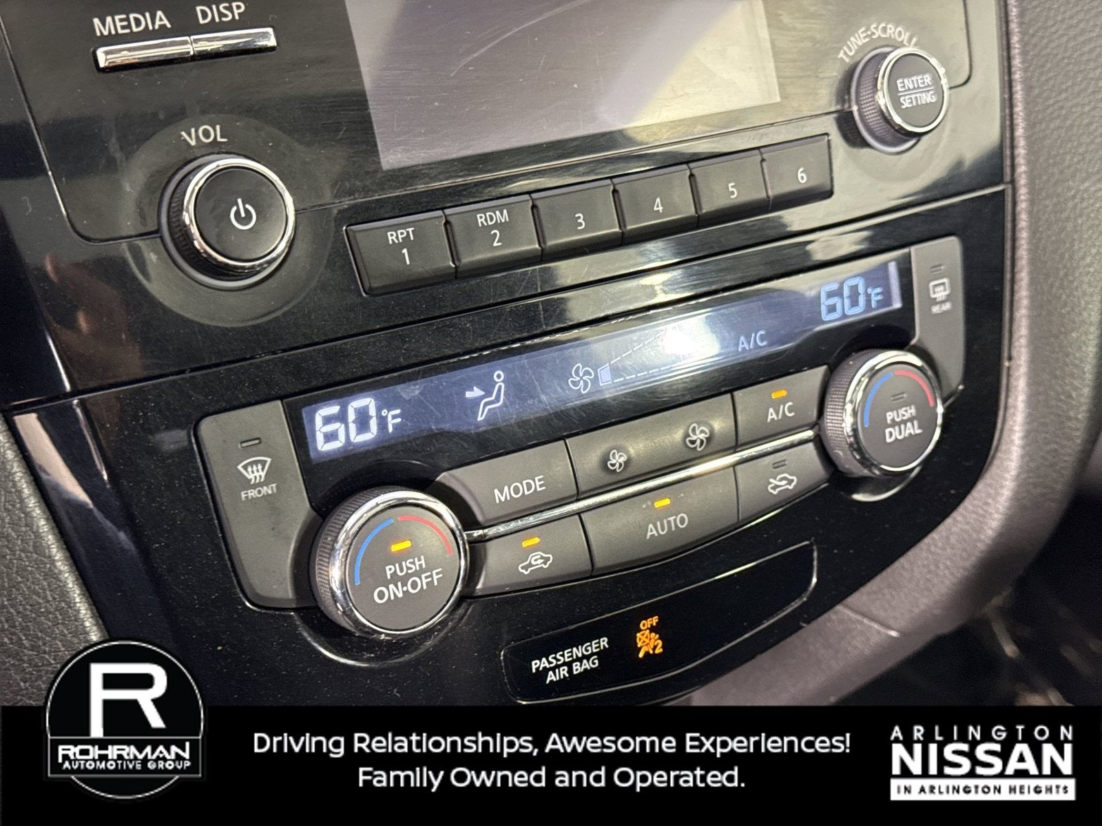 2015 Nissan Rogue SV