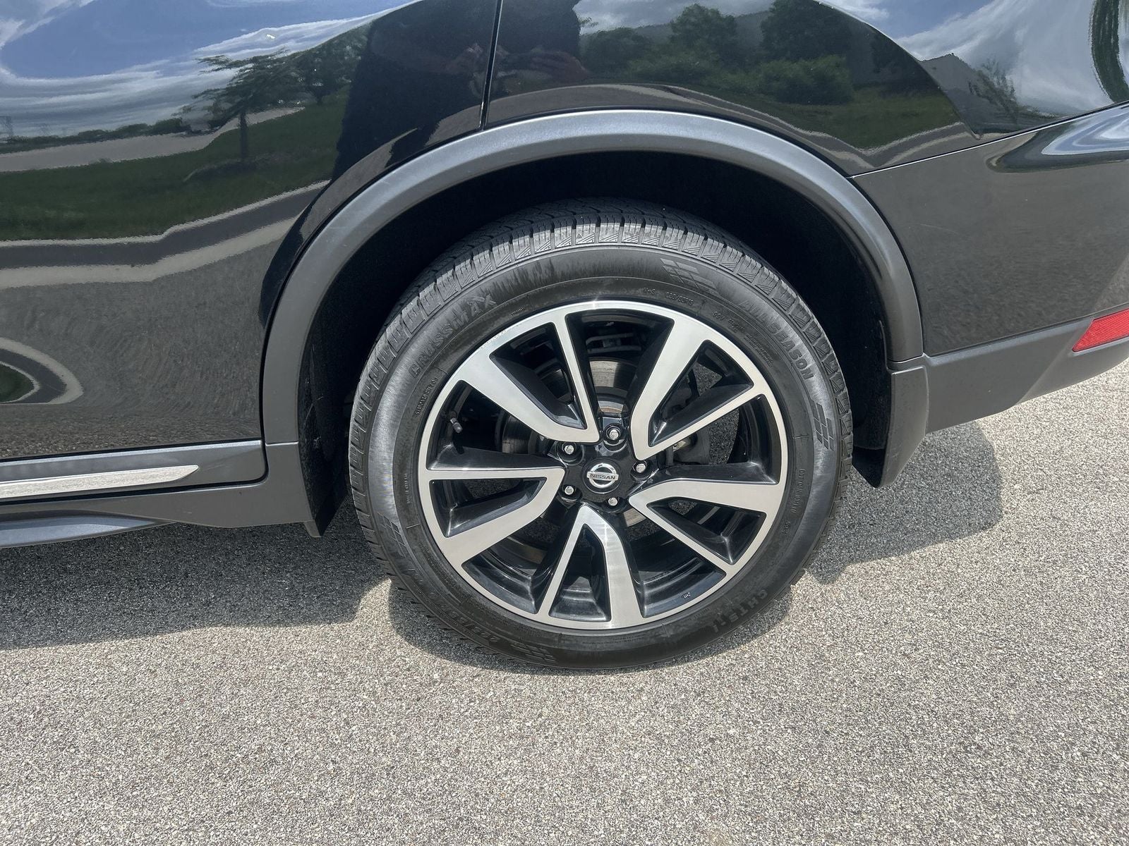 2020 Nissan Rogue SL