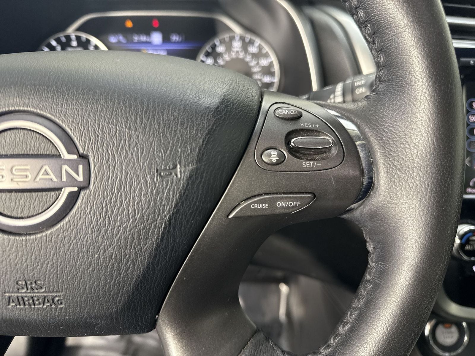 2023 Nissan Murano SL