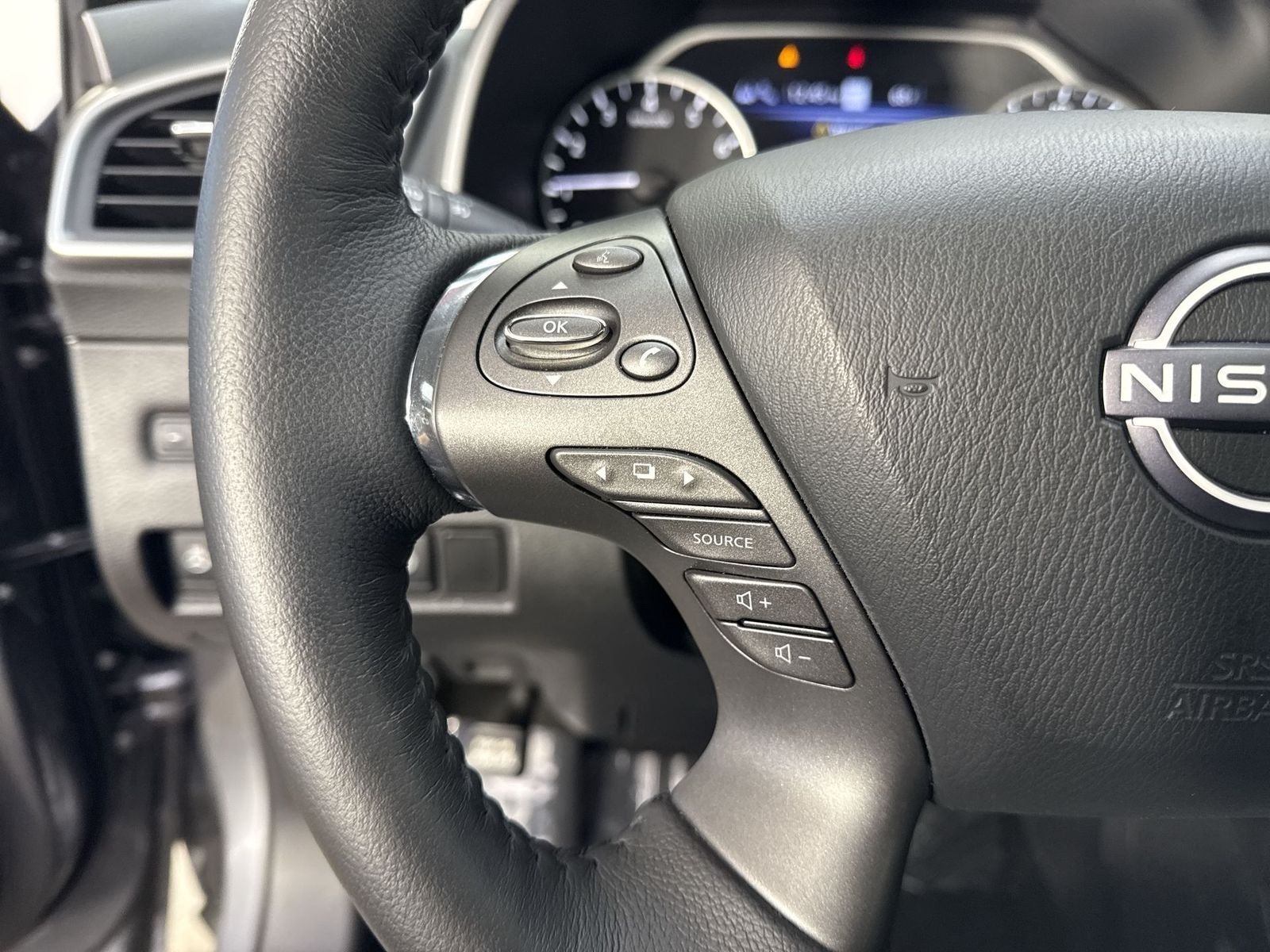 2023 Nissan Murano SL