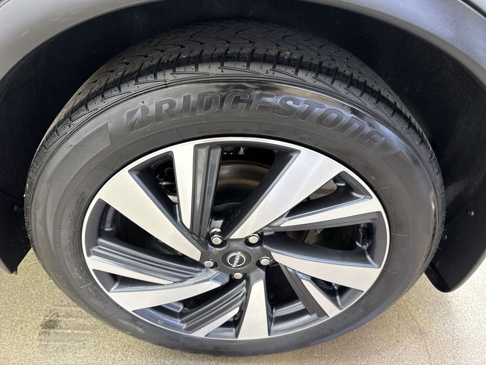 2023 Nissan Murano SL