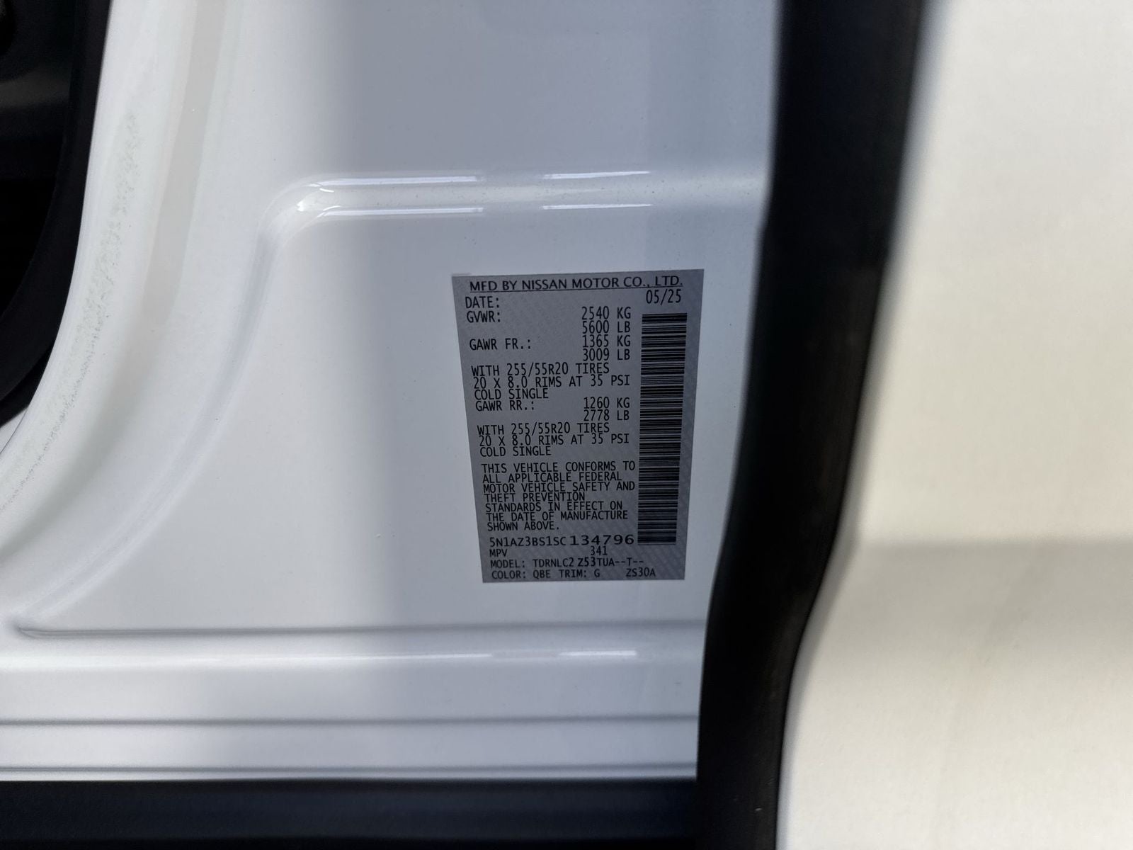 2025 Nissan Murano SV