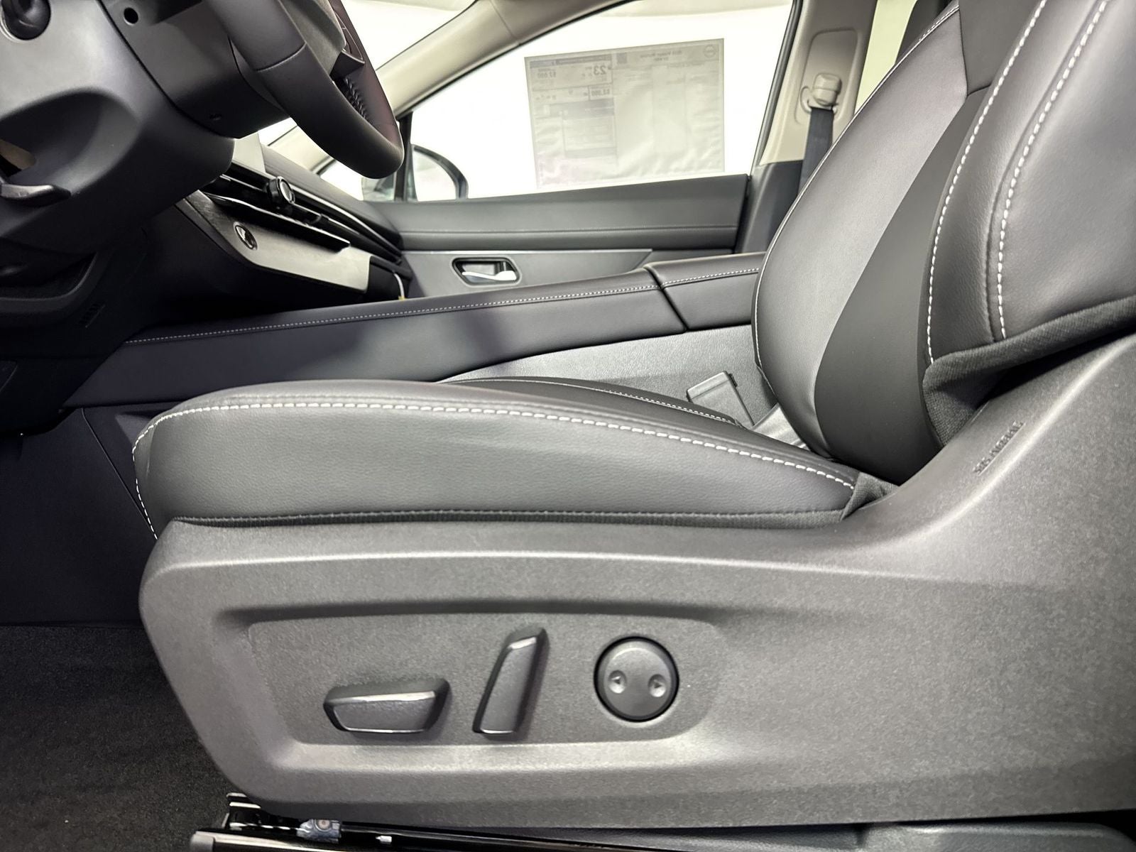 2026 Nissan Murano SV