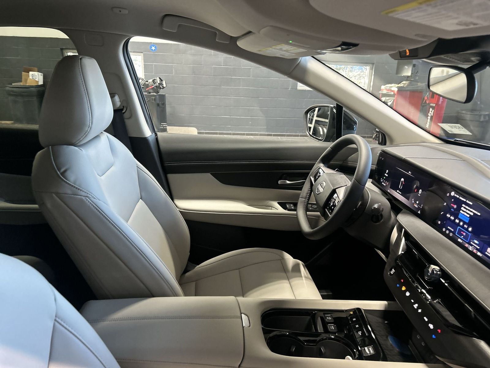 2026 Nissan Murano SV