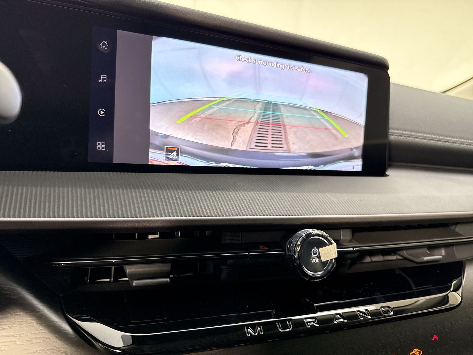 2026 Nissan Murano SV