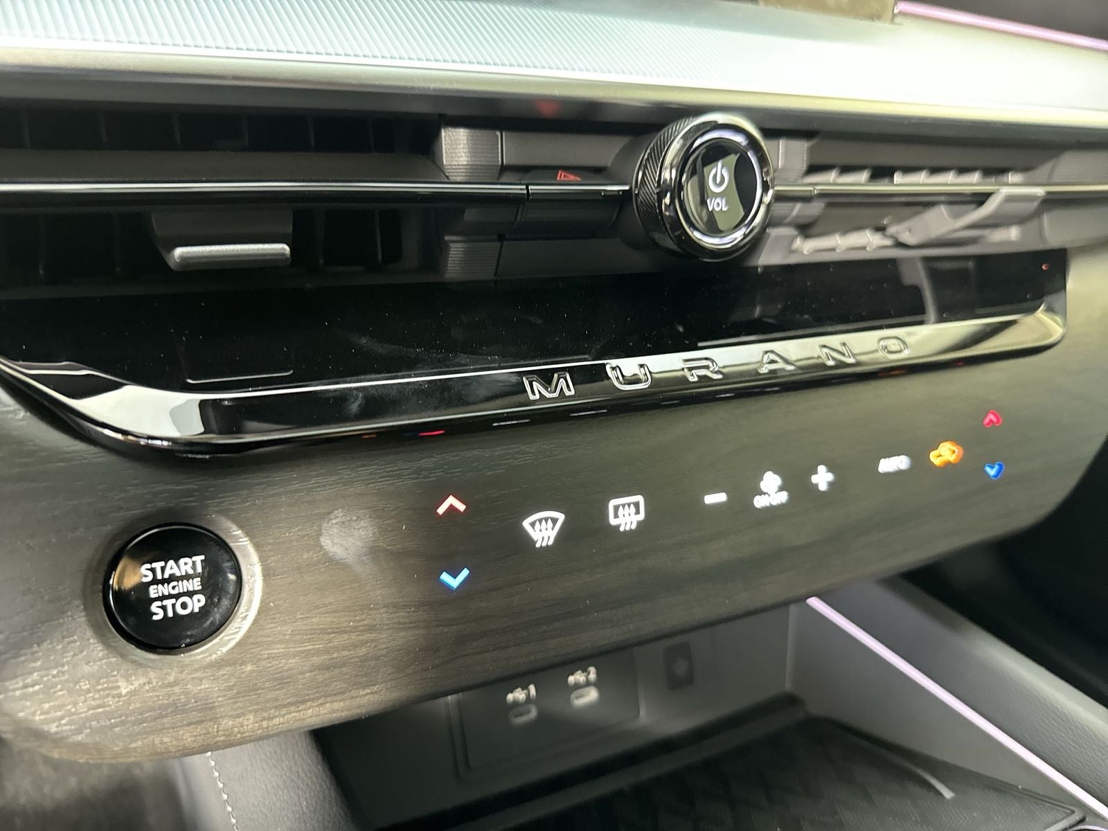 2025 Nissan Murano SL