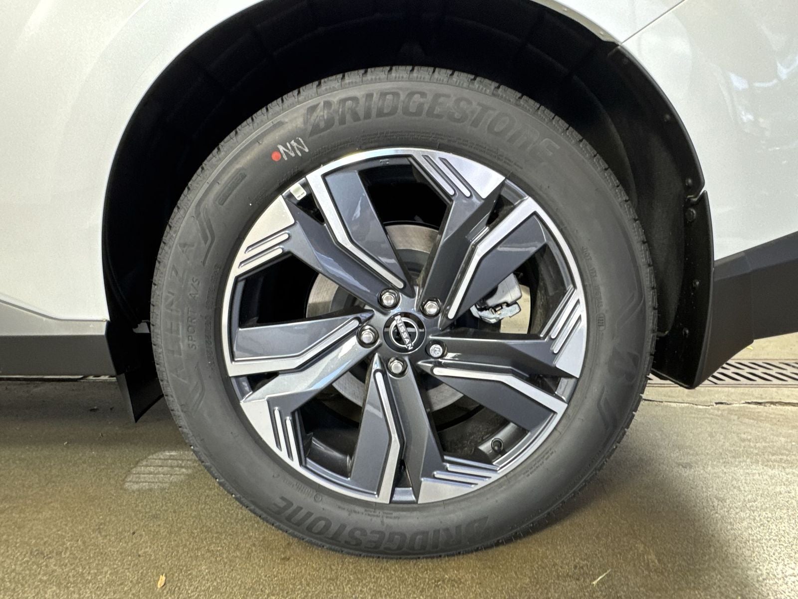 2025 Nissan Murano SL