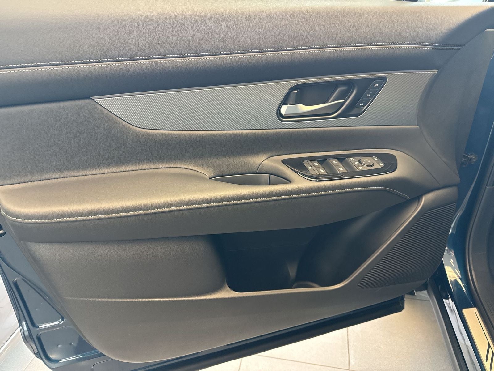 2027 Nissan Murano Platinum