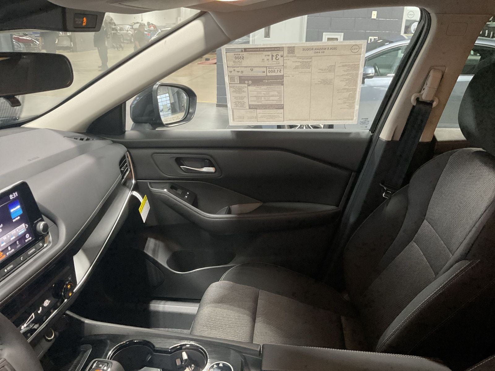 2026 Nissan Rogue SV