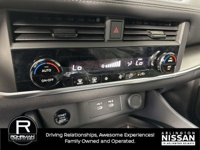 2026 Nissan Rogue SV