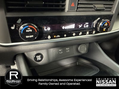 2026 Nissan Rogue SV